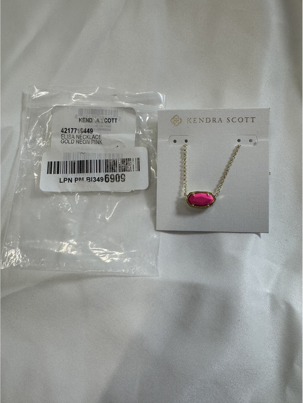 Kendra Scott Elisa Gold Necklace with Neon Pink Stone